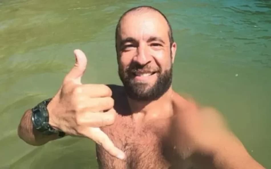 Surfista brasileiro deixa UTI após ter coração perfurado por peixe-agulha na Costa Rica