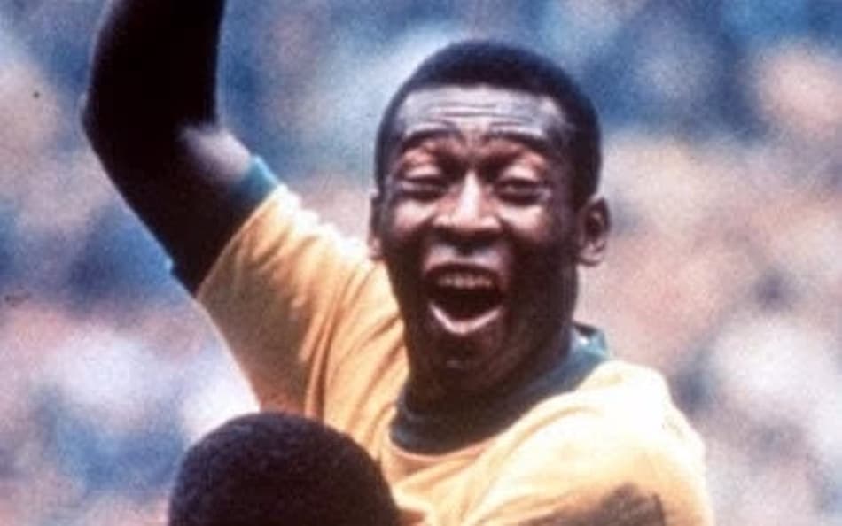 Às vésperas da Copa, estação de metrô é renomeada em homenagem a Pelé