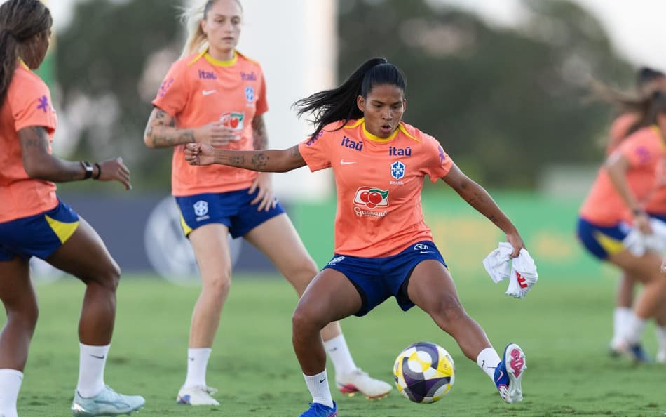 Marília durante treino da Seleção no CT Manoel Dresch Créditos: Lívia Villas Boas/CBF