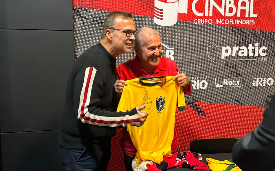 Zico durante evento no Rio de Janeiro