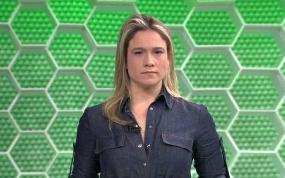 Fernanda Gentil se pronuncia sobre climão ao vivo com Romário. (Foto: Reprodução)