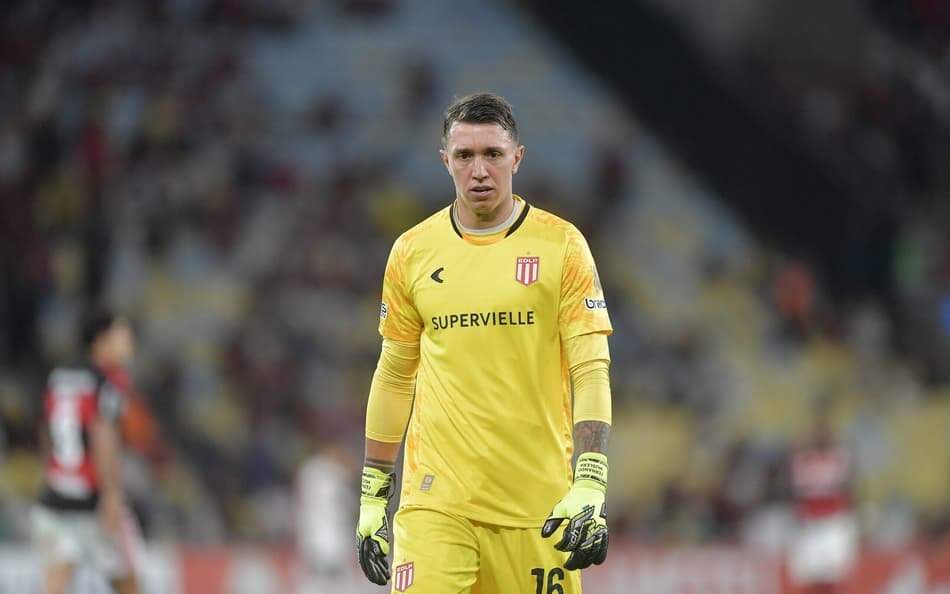 Uruguai x Espanha: Muslera teve falha recente contra o Flamengo; relembre
