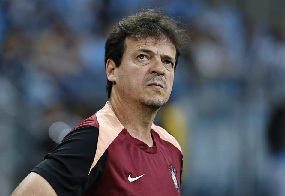 Raio-x do Corinthians de Diniz: destaques, apostas e nomes sem espaço