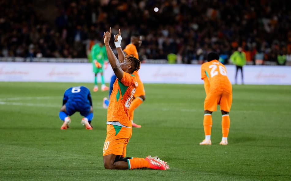 Costa do Marfim disputou amistoso diante da França antes da Copa do Mundo. (Foto: Sports Press Photo / Sports Press Photo/Fotoarena/Folhapress)
