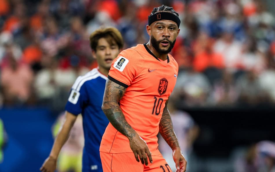 Memphis Depay vem sendo criticado na Holanda (Foto: Sports Press Photo / Sports Press Photo/Fotoarena/Folhapress)
