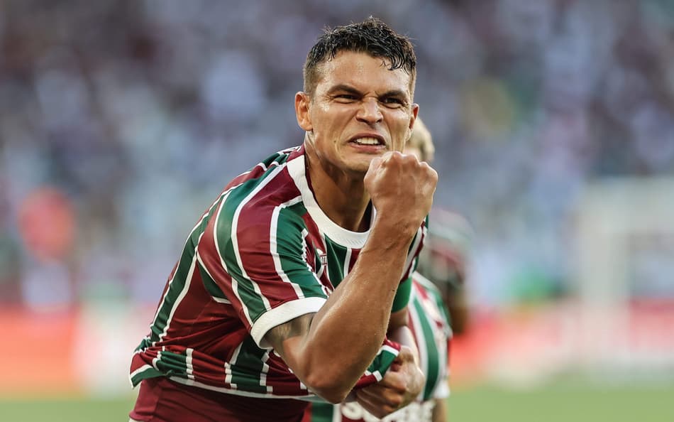 Thiago Silva comemora gol pelo Fluminense (Foto: Lucas Merçon/ Fluminense FC)