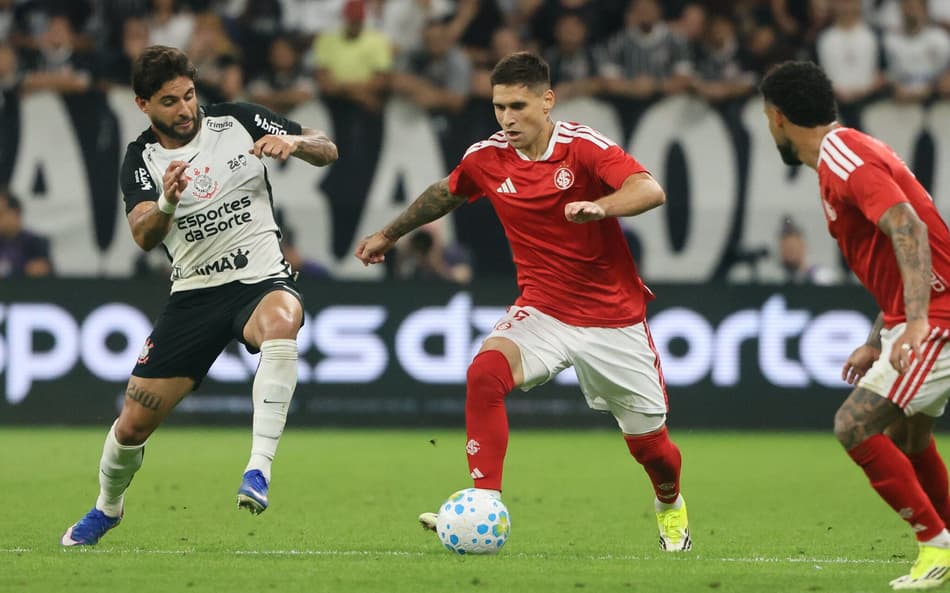 Corinthians enfrenta o Internacional pela Copa do Brasil (Foto: Ricardo Duarte/Internacional)