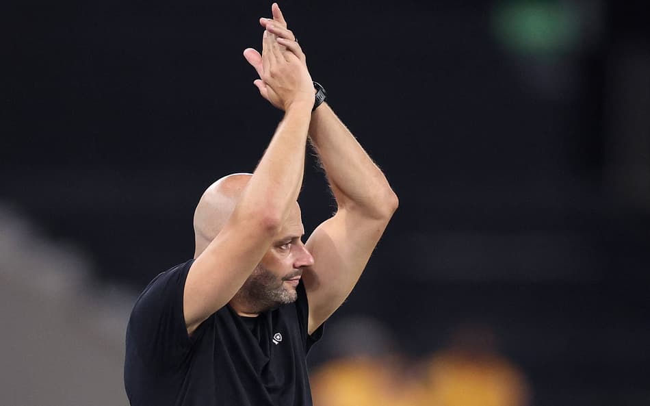 Franclim Carvalho é o técnico do Botafogo (Foto: Vítor Silva/Botafogo)