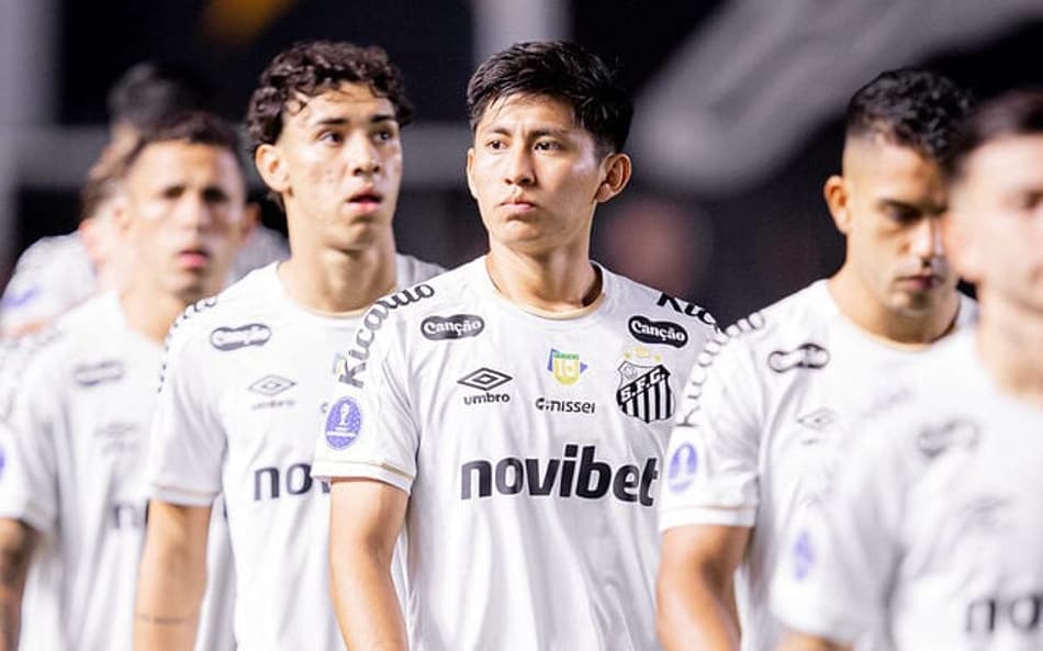Miguelito em partida do Santos pela Copa Sul-Americana. (Foto: Raul Baretta/ Santos FC)