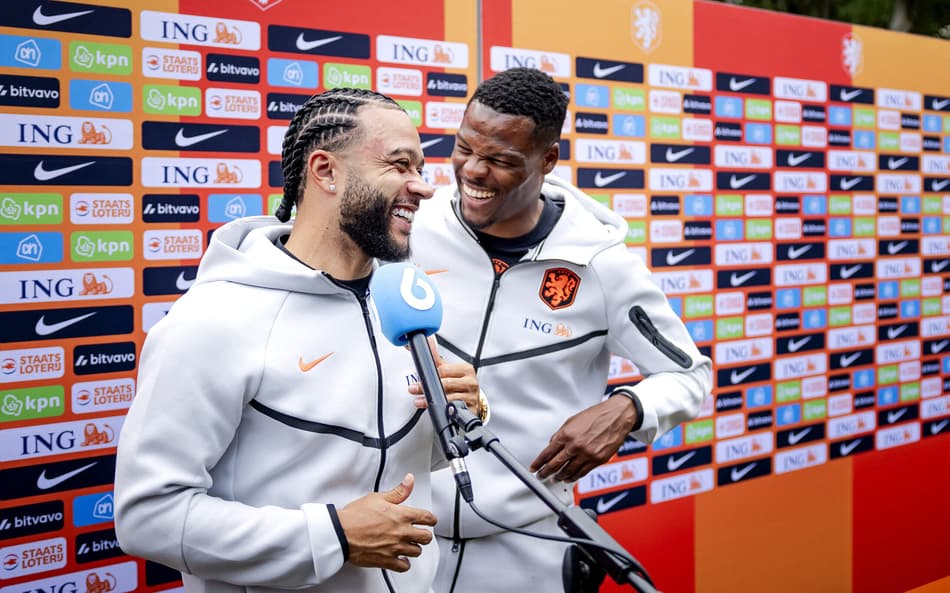 Memphis Depay iniciou preparação para Copa do Mundo (Foto: Robin van Lonkhuijsen / ANP / AFP)