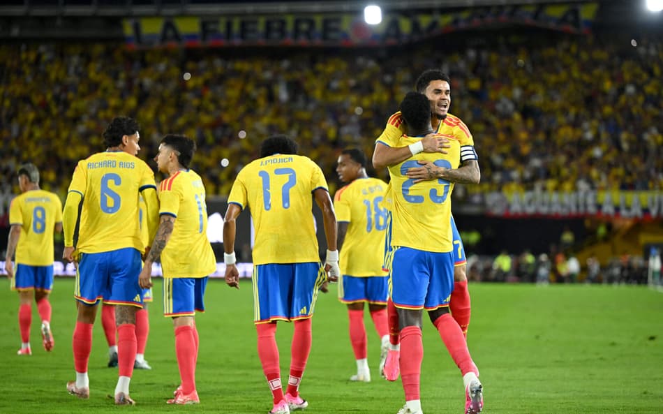 Colômbia domina Costa Rica em último amistoso antes de partir para a Copa do Mundo