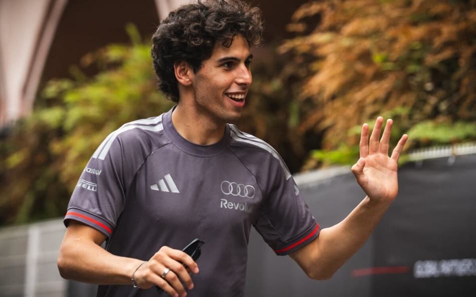 Brasileiro Gabriel Bortoleto no circuito de Mônaco de Fórmula 1. (Foto: Andrej ISAKOVIC / AFP)