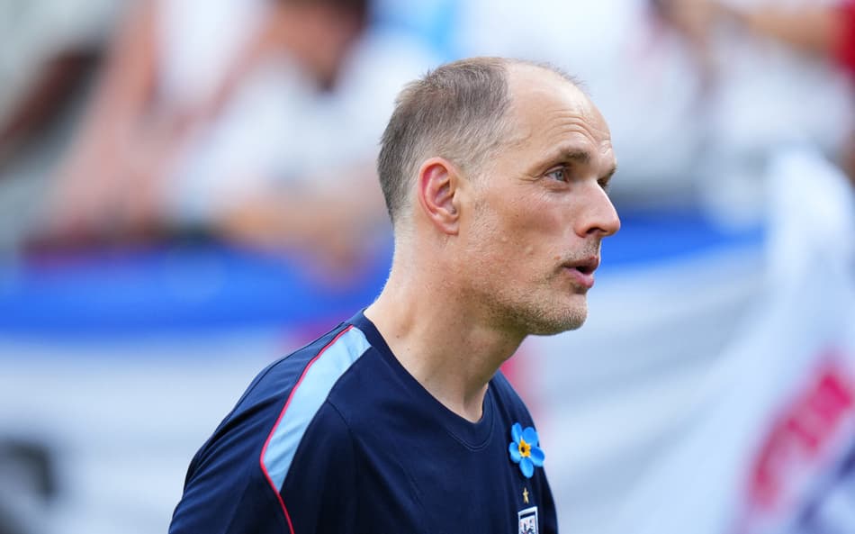 Thomas Tuchel, treinador da seleção inglesa, em Inglaterra x Nova Zelândia, em amistoso preparatório à Copa do Mundo (Foto: Rich Storry/Getty Images/AFP)