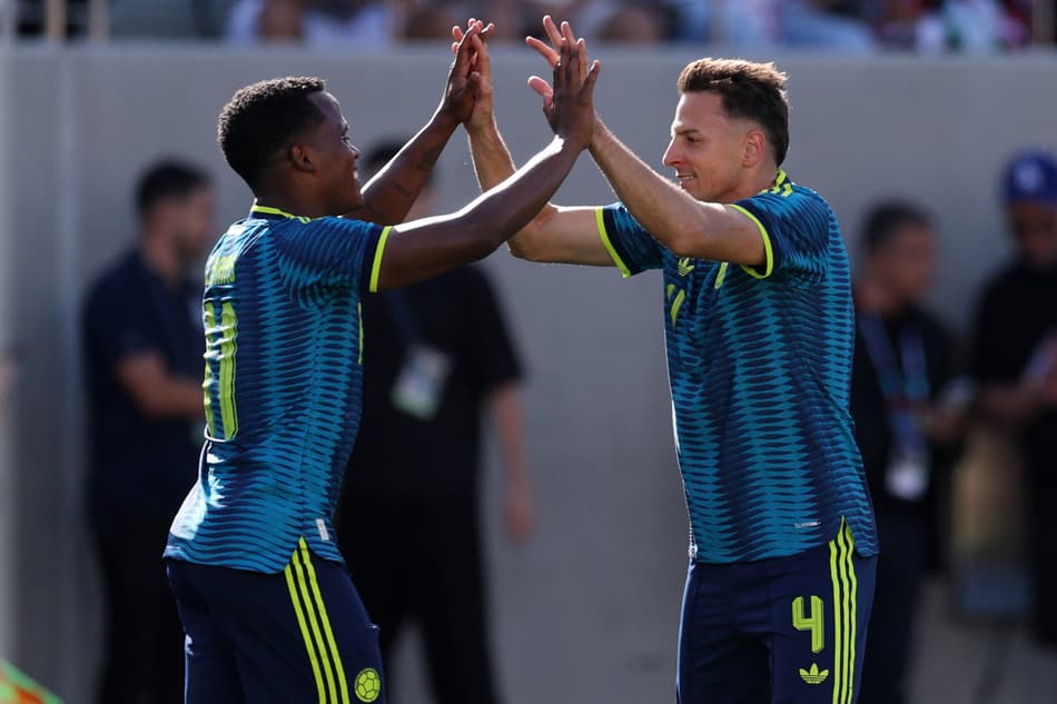 Jhon Arias marcou dois gols no amistoso preparatório para Copa do Mundo entre Colômbia e Jordânia (Foto: Mike Nowak/Getty Images/AFP)