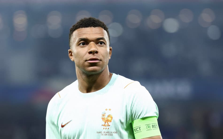 Mbappé se aproxima de recorde e pode superar nomes históricos (Foto: Sameer AL-DOUMY / AFP)