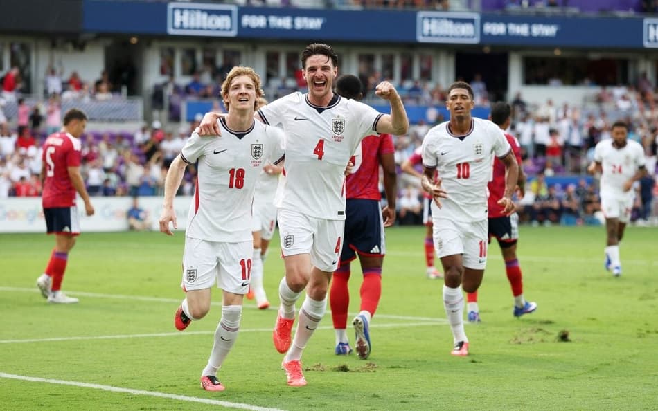 Declan Rice abriu o placar no amistoso da Inglaterra contra a Costa Rica. (Foto: Richard Pelham/Getty Images/AFP (Photo by Richard Pelham / GETTY IMAGES NORTH AMERICA / Getty Images via AFP))