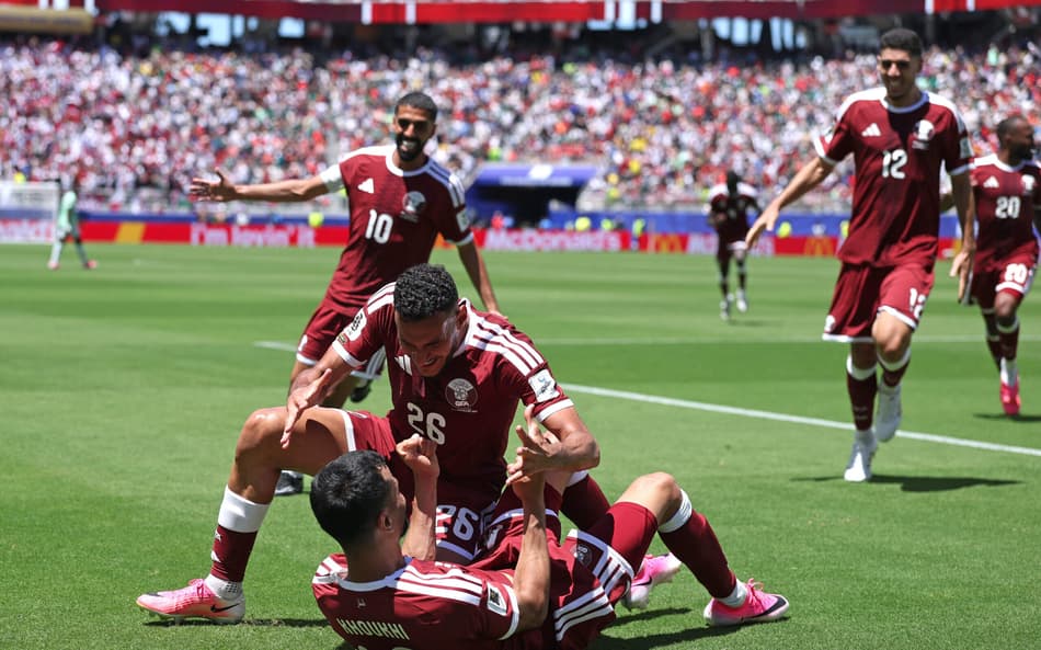 Catar buscou o empate no último minuto (Foto: Emilee Chinn/Getty Images via AFP)