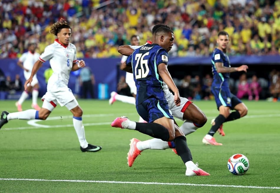Rayan é o sexto jogador mais novo a jogar uma Copa do Mundo. (Foto: AL BELLO / GETTY IMAGES NORTH AMERICA / Getty Images via AFP)