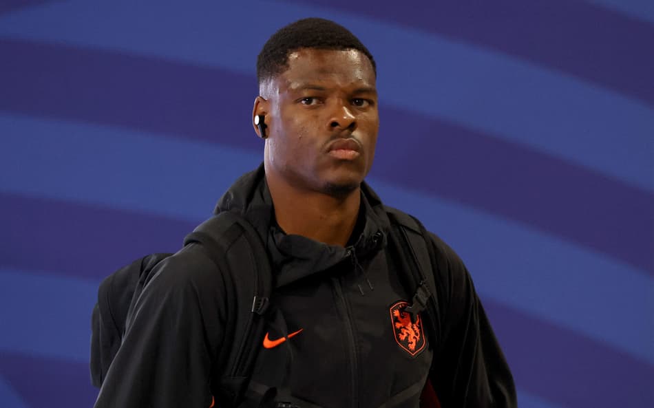 Dumfries vibra com bom momento da Holanda na Copa do Mundo (Foto: Molly Darlington/Getty Images/AFP/Folhapress)
