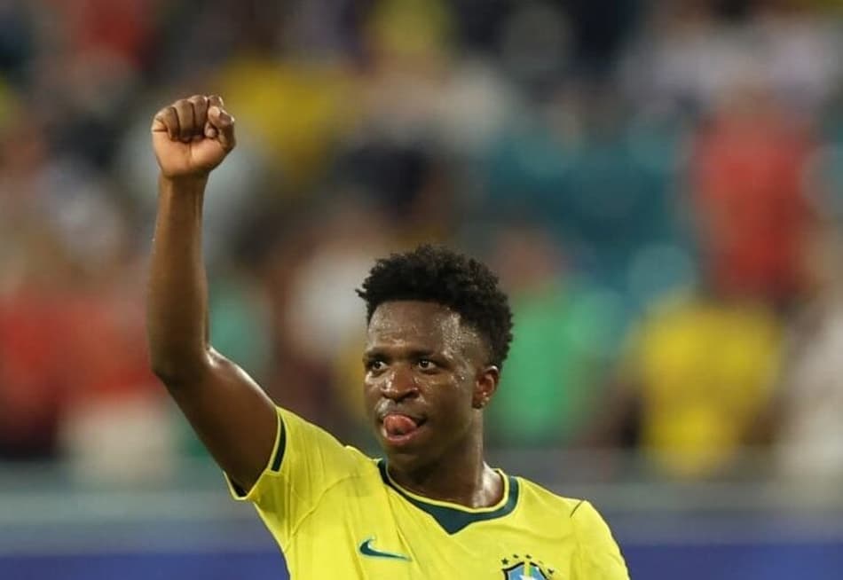 Vini Jr marcou duas vezes em vitória do Brasil sobre a Escócia
