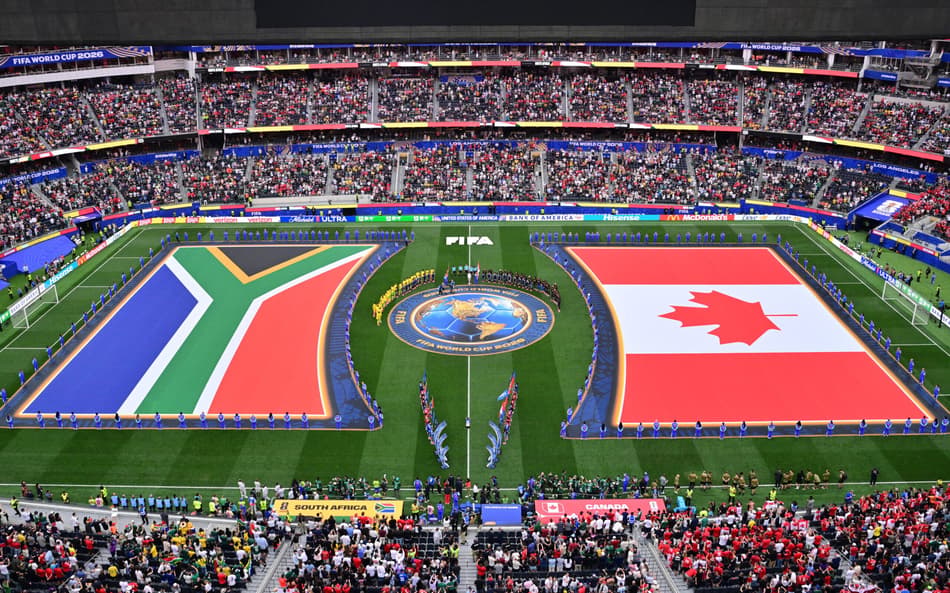 África do Sul e Canadá fizeram o primeiro mata-mata da Copa do Mundo