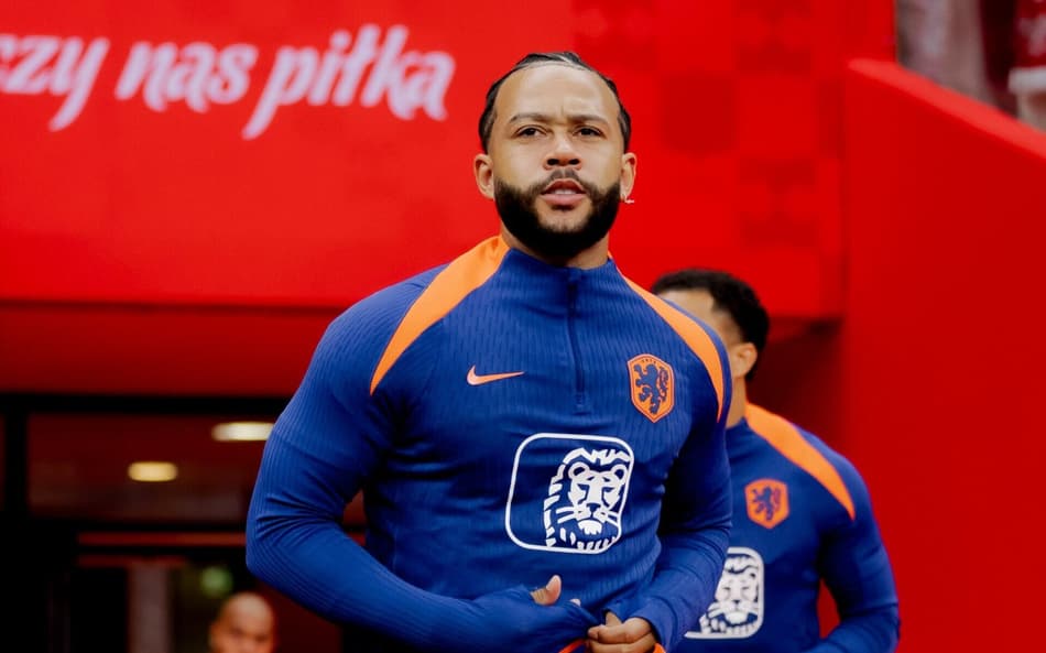 Atacante Memphis Depay vai disputar a sua terceira Copa do Mundo pela seleção da Holanda (Foto: X / Seleção da Holanda)