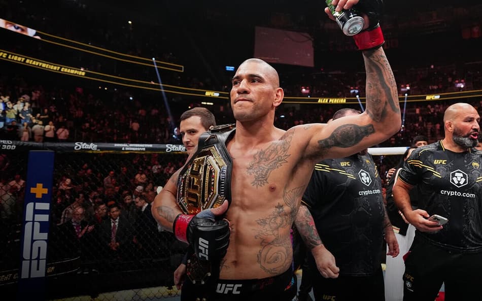 Alex Poatan é bicampeão do UFC (Foto: Divulgação / UFC)