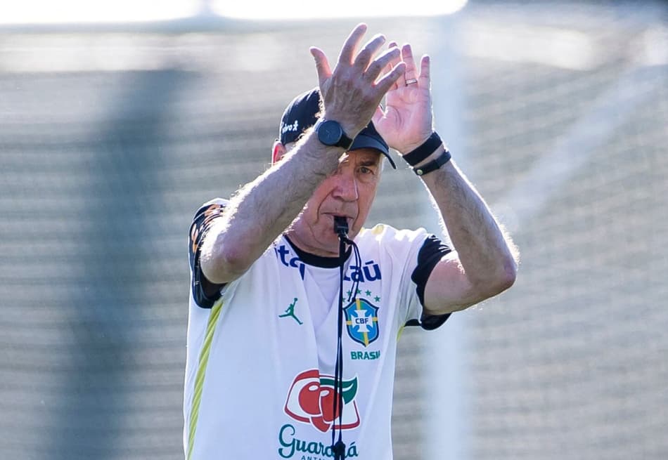 Ancelotti treina Seleção Brasileira nos Estados Unidos antes de amistoso contra o Egito