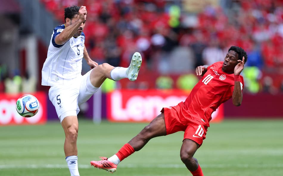 Canadá x Bósnia pela Copa do Mundo (Foto: Francois Nel / GETTY IMAGES NORTH AMERICA / Getty Images via AFP)
