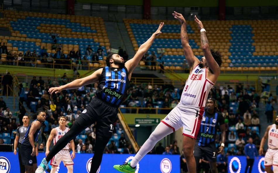 Com virada no fim, Franca volta a derrotar o Pinheiros na final do NBB