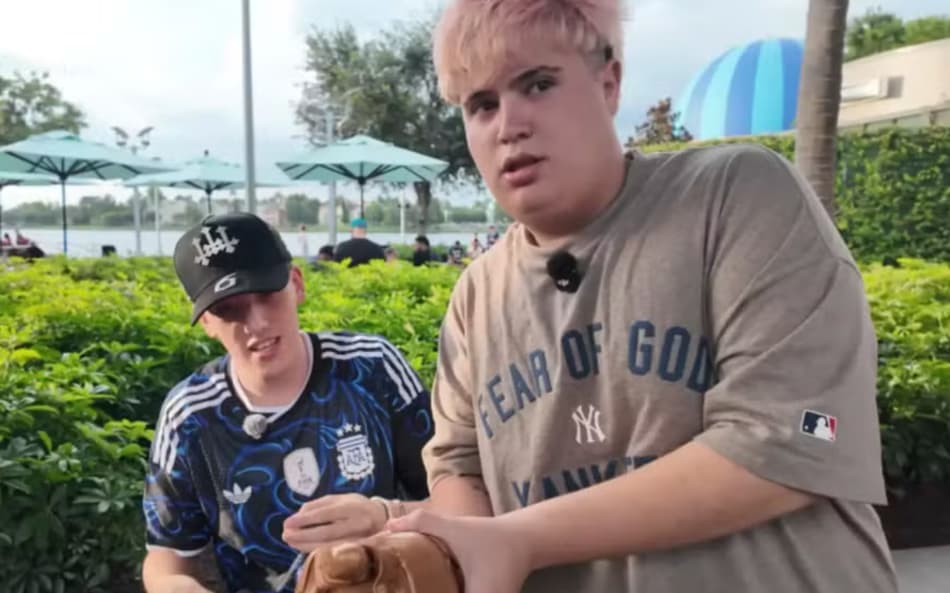 Dois YouTubers argentinos foram presos no Hard Rock Stadium de Miami durante a partida entre Colômbia e Portugal por entrarem sem ingressos — Foto: Reprodução