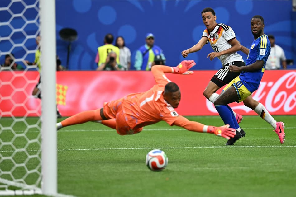Jamal Musiala marcou o quarto gol da Alemanha (4 x 1) aos 2' do 2º tempo