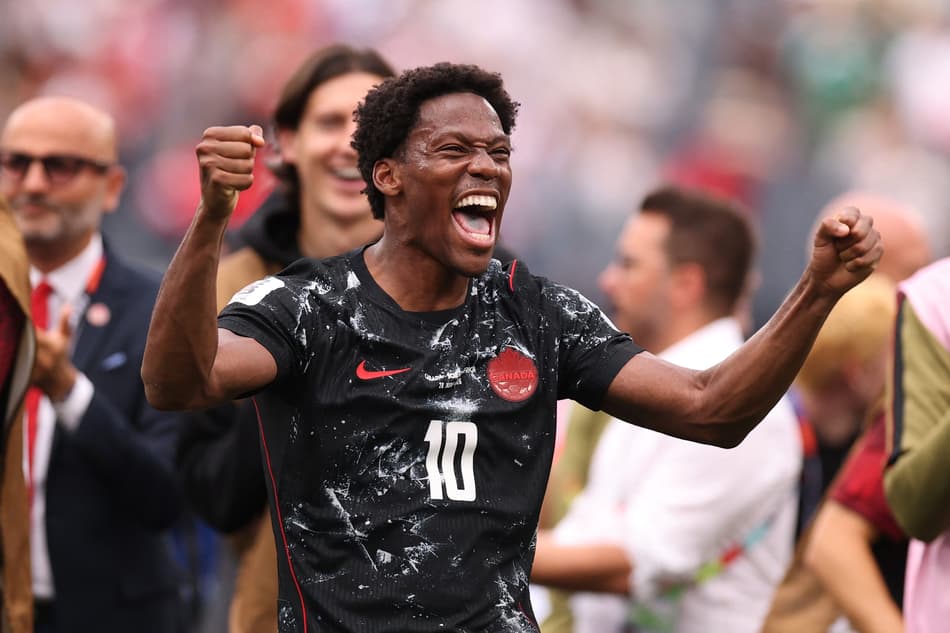 Jonathan David comemora classificação do Canadá para as oitavas de final da Copa do Mundo