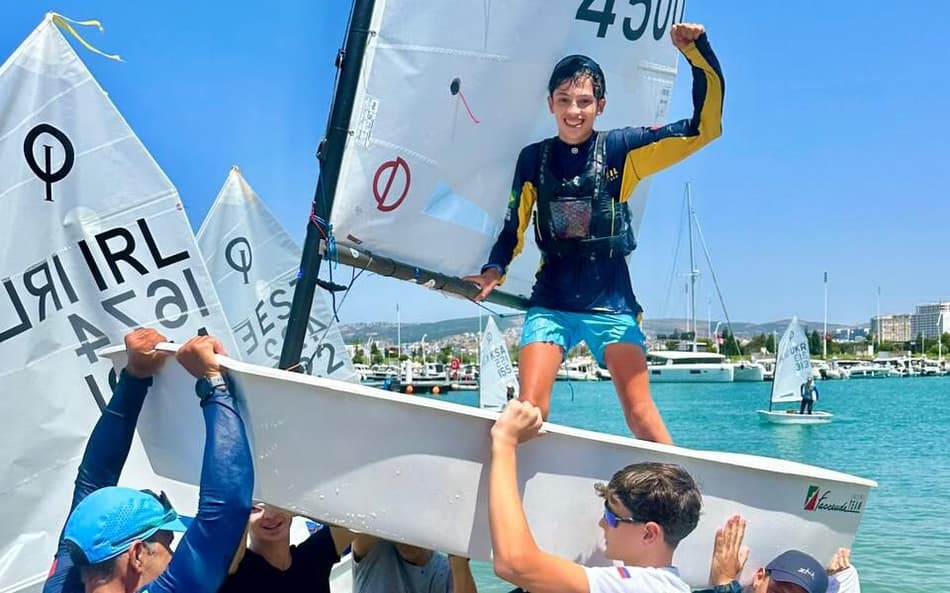 Manuel Bragança é campeão mundial de vela