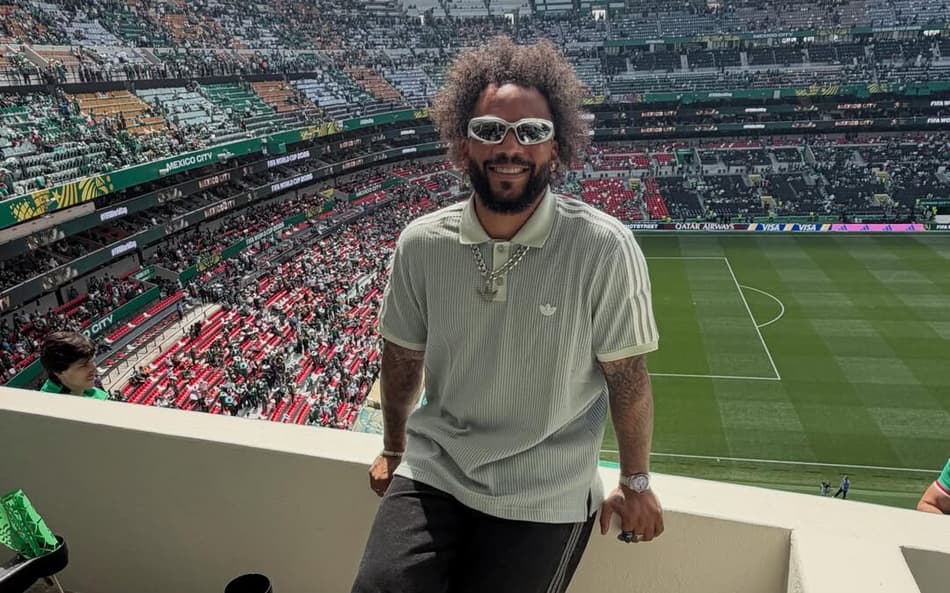 Marcelo no estádio Azteca na abertura da Copa do Mundo (Foto: Reprodução/Instagram)
