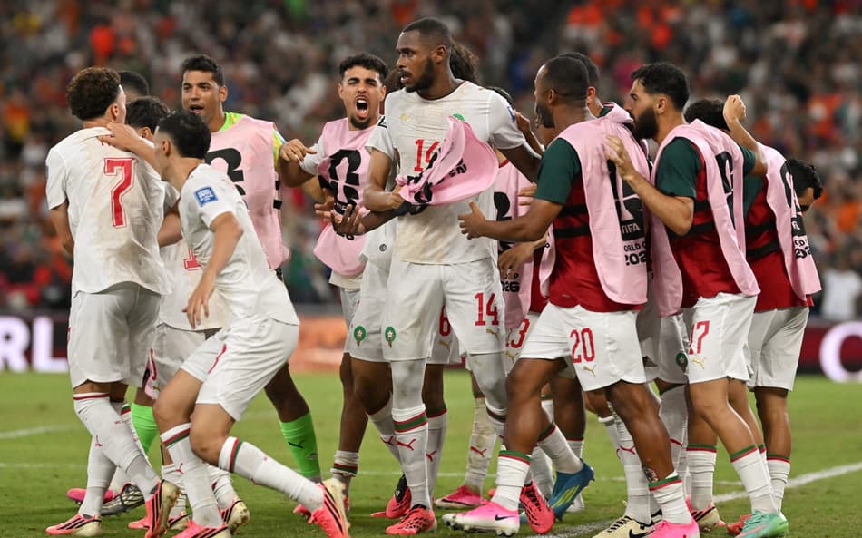 Elenco de Marrocos comemora classificação