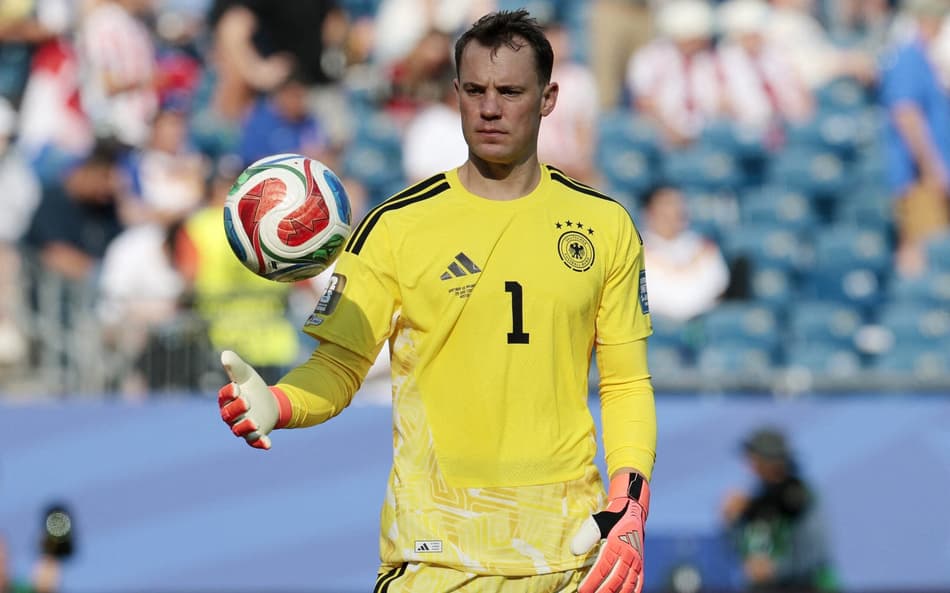 Neuer durante o jogo entre Alemanha e Paraguai