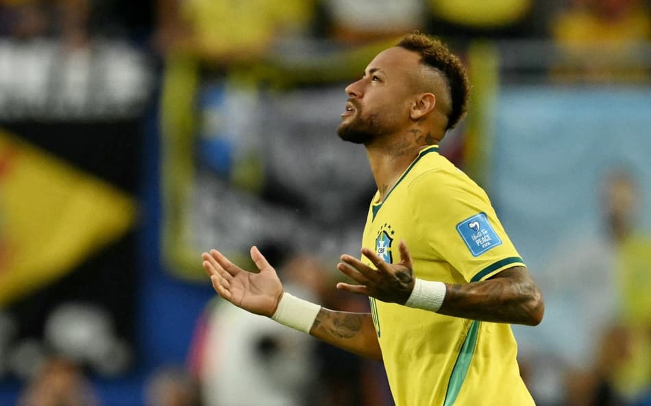 Neymar entra em campo pela primeira vez na Copa do Mundo 2026 no jogo entre Brasil e Escócia (Foto: Chandan Khanna/AFP)