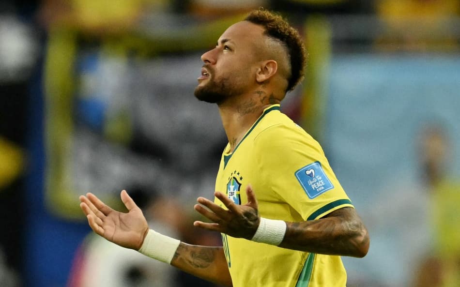 Neymar entra em campo pela primeira vez na Copa do Mundo 2026 no jogo entre Brasil e Escócia (Foto: Chandan Khanna/AFP)