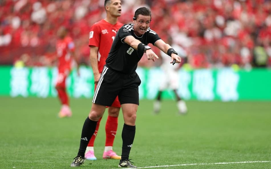 Ramon Abatti Abel apitou partida entre Canadá e Suíça pela Copa do Mundo de 2026