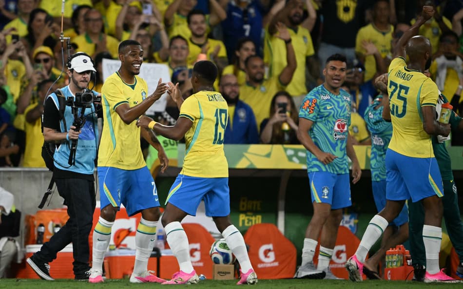 Rayan, Endrick e Igor Thiago em Brasl x Panamá