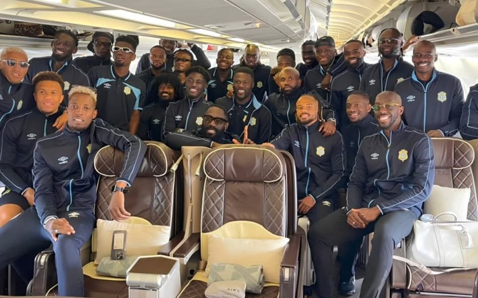 Seleção da República Democrática do Congo indo para os Estados Unidos. (Foto: Divulgação/ Instagram)