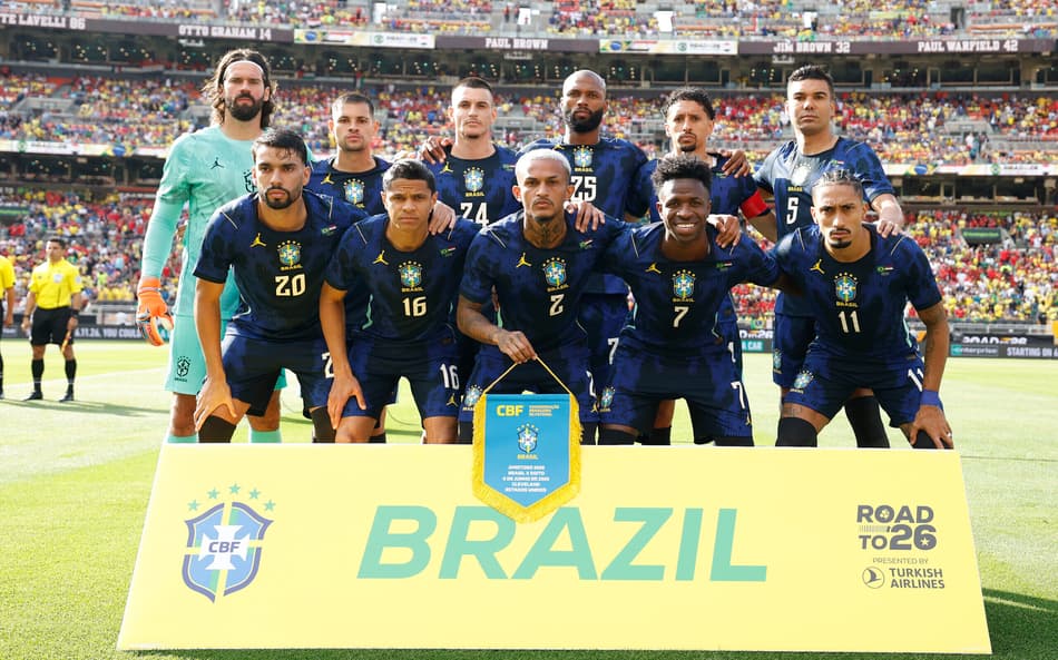 Seleção Brasileira de Ancelotti já tem base na cabeça do treinador (Foto: Rafael Ribeiro)