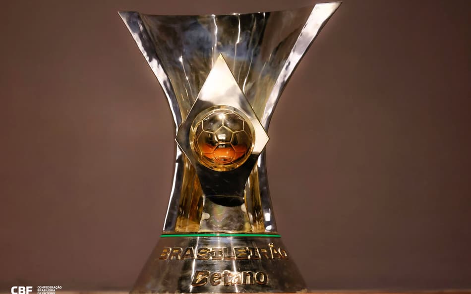 Taça troféu do Brasileirão Campeonato Brasileiro (5)