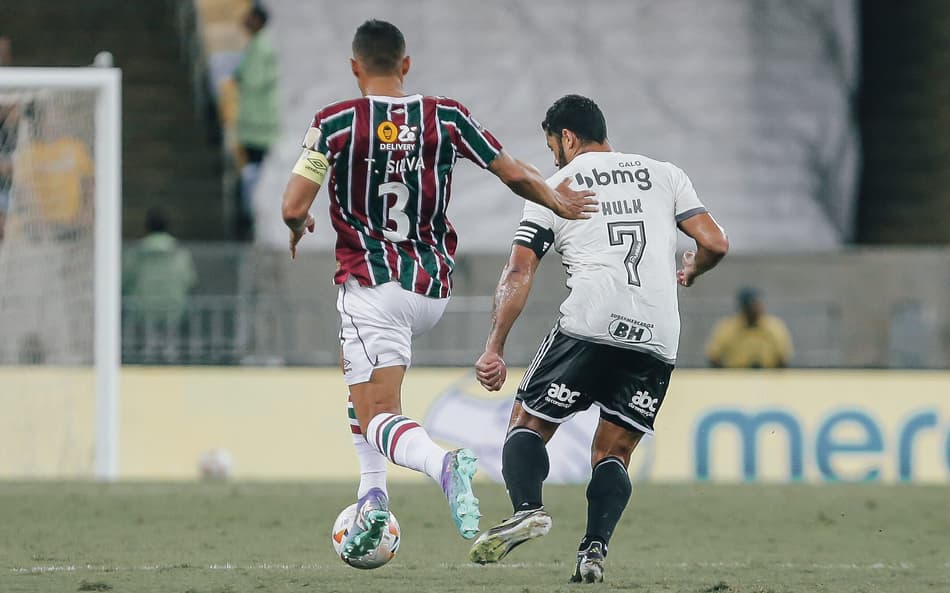 Thiago Silva pelo Fluminense e Hulk pelo Atlético-MG (Foto: Lucas Merçon/ Fluminense FC)