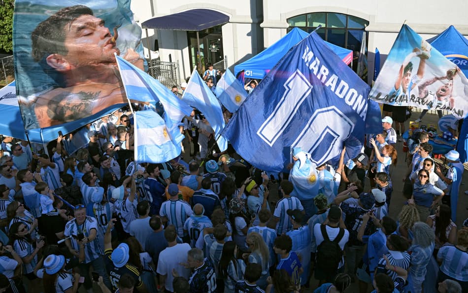 Torcedores da Argentina se concentram em Kansas antes da estreia na Copa do Mundo