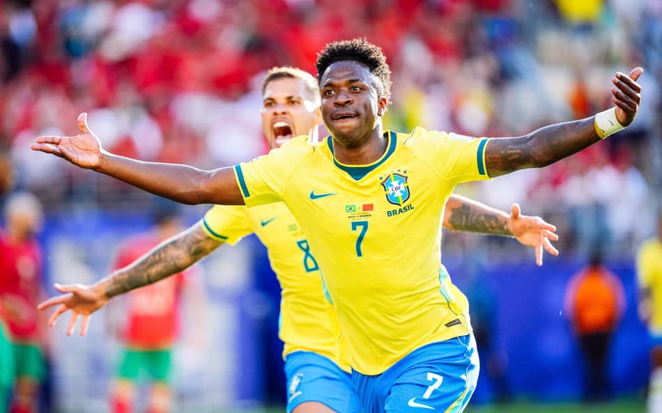 Vini Jr comemorando contra o Marrocos na Copa do Mundo (Foto: Richard Callis /Fotoarena/Folhapress)