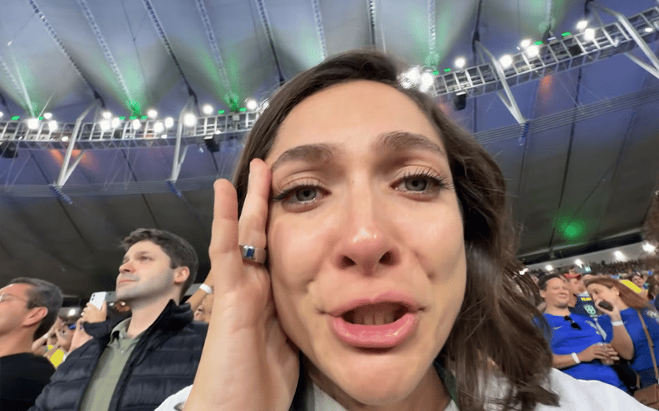 Gabi Martins esteve no maracanã acompanhando a Seleção Brasileira contra o Panamá