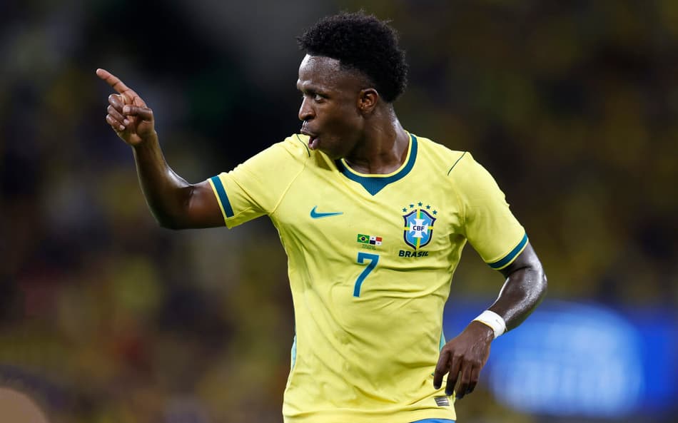 Vini Jr comemora o seu gol pela Seleção Brasileira no amistoso contra o Panamá (Foto: Rafael Ribeiro / CBF)