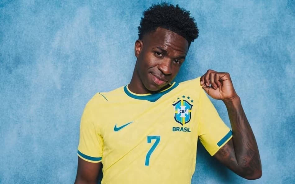 Vini Jr em Media Day pela Seleção para a Copa (Foto: Divulgação)